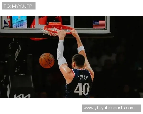 鲍威尔半场火力全开7投6中三分球6中5狂砍20分首节独揽15分